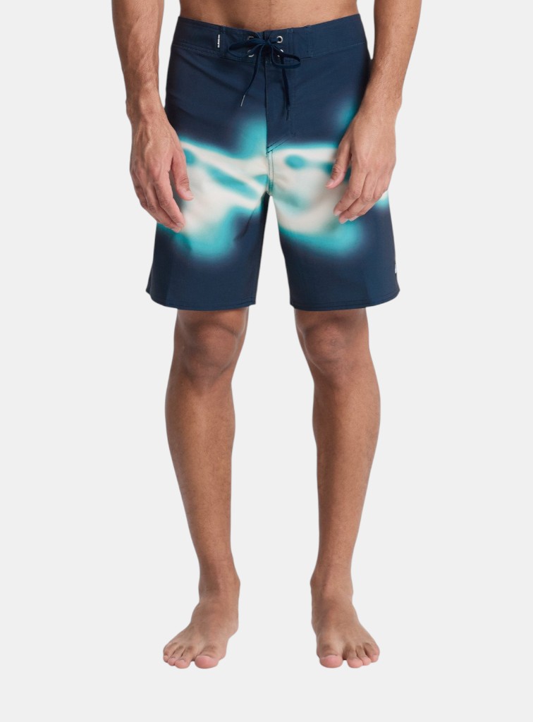 BERMUDA SURFSILK STRAIGHT 18"