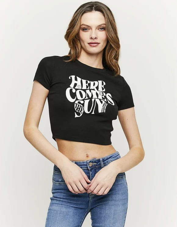 CAMISETA CROP