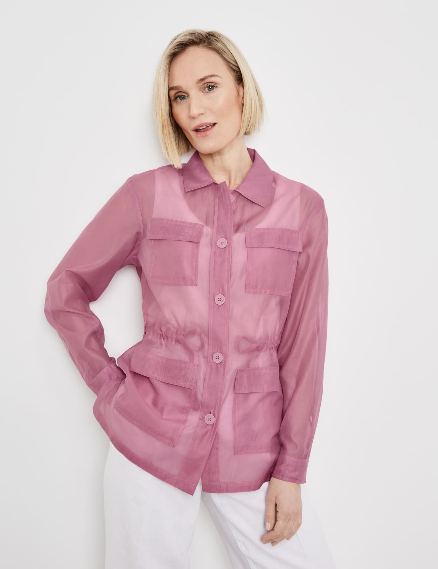 SAHARIANA SEMITRANSPARENTE